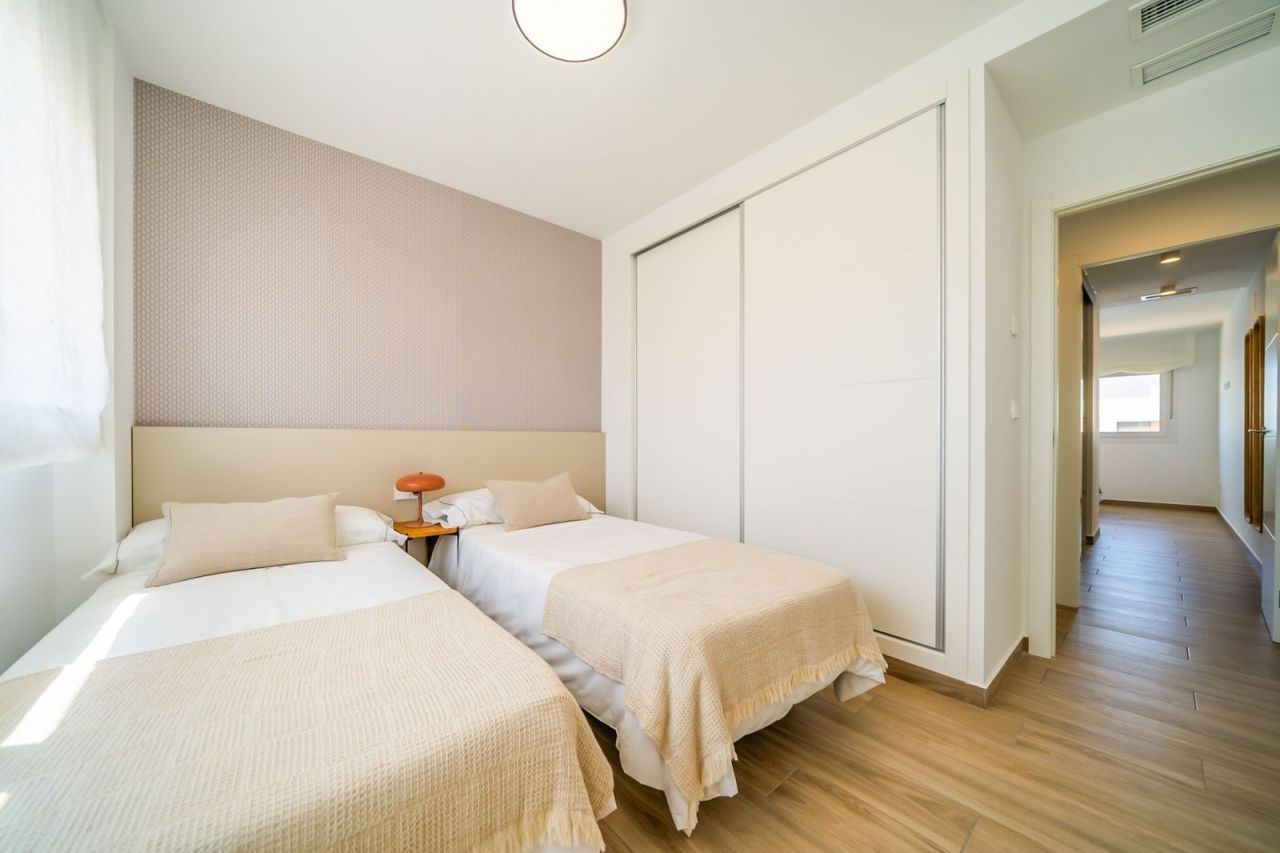 Bungalow à Los Montesinos, Espagne, 75 m² - image 14