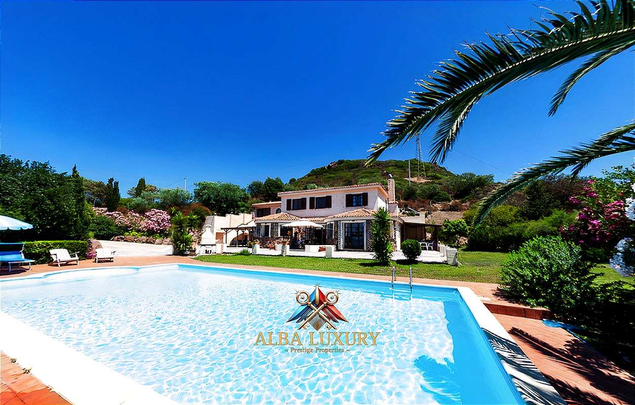 Villa in Alghero, Italy, 390 m² - picture 3