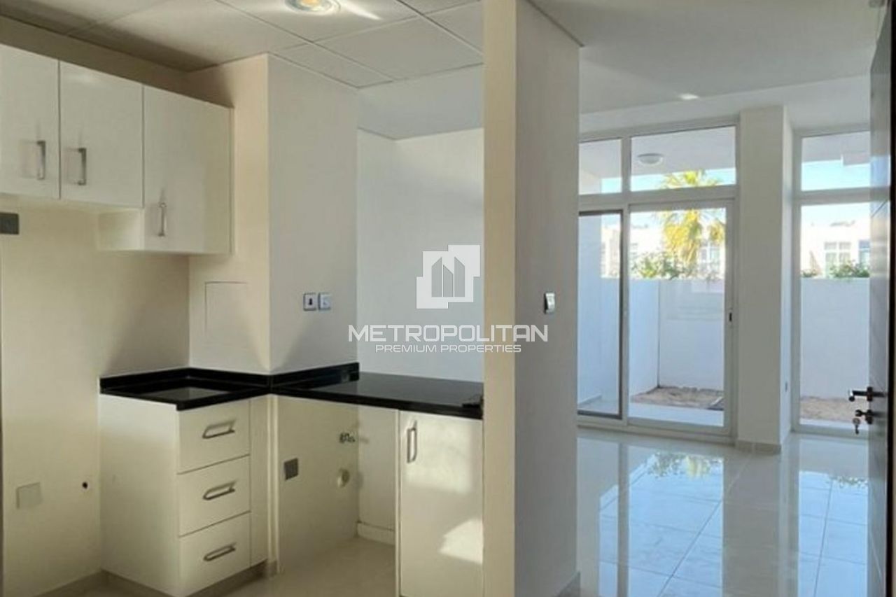 Townhouse a Dubai, EAU, 155 m² - foto 2
