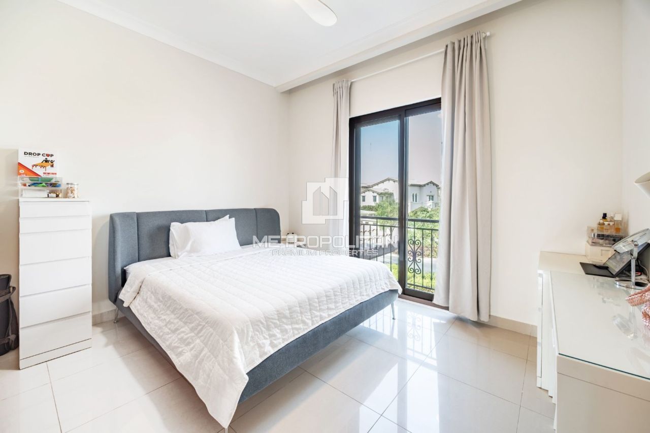 Villa à Dubaï, EAU, 710 m² - image 6