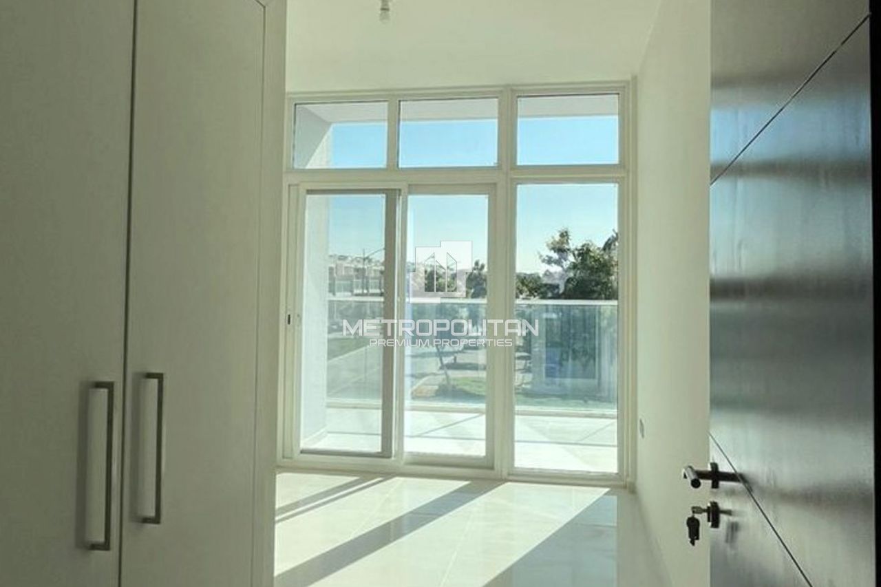 Townhouse a Dubai, EAU, 155 m² - foto 6