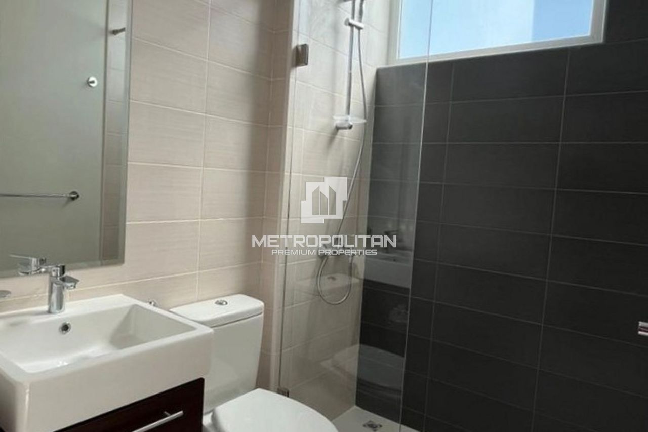 Townhouse a Dubai, EAU, 155 m² - foto 13