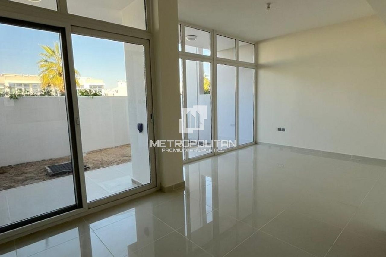 Townhouse a Dubai, EAU, 155 m² - foto 17