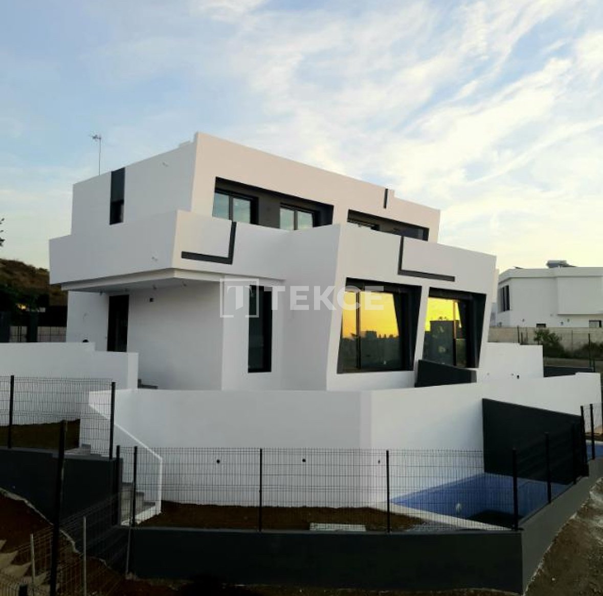 Villa à Velez-Malaga, Espagne, 175 m² - image 2