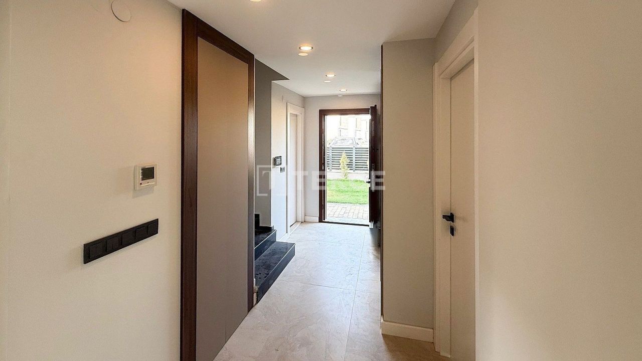 Villa in Kusadasi, Türkei, 380 m² - Foto 10