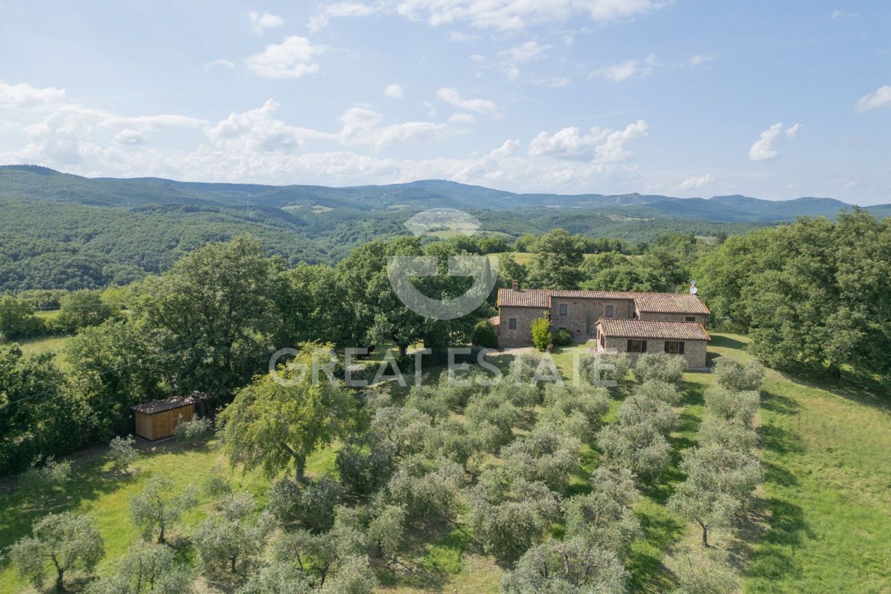 House in San Venanzo, Italy, 326.75 m² - picture 8