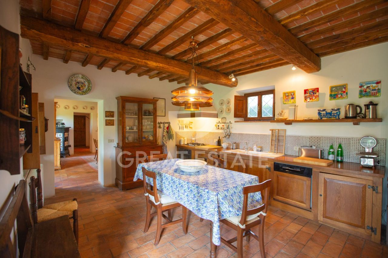 House in San Venanzo, Italy, 326.75 m² - picture 13