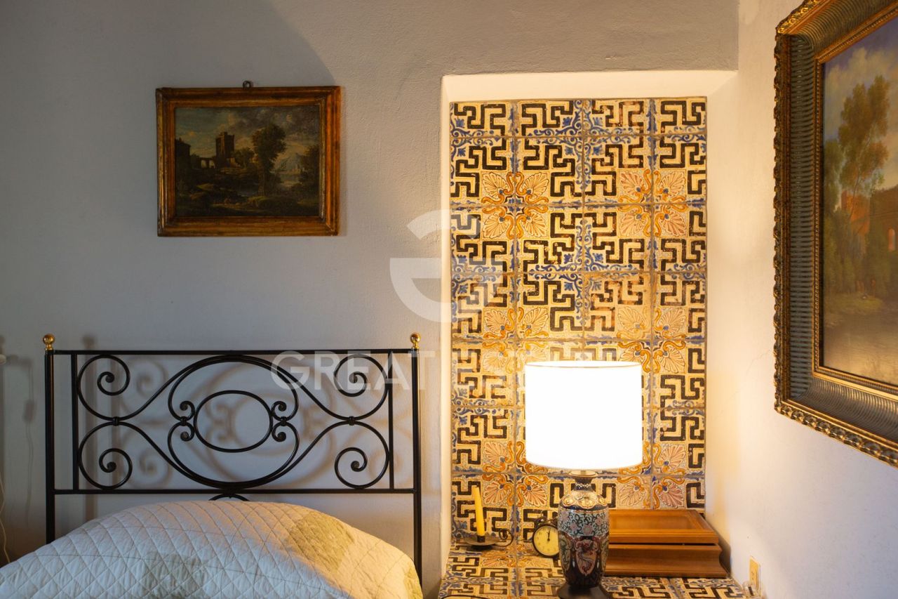 House in San Venanzo, Italy, 326.75 m² - picture 17