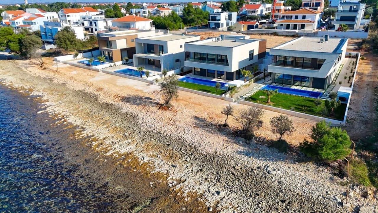 Villa in Zadar, Kroatien, 313 m² - Foto 1
