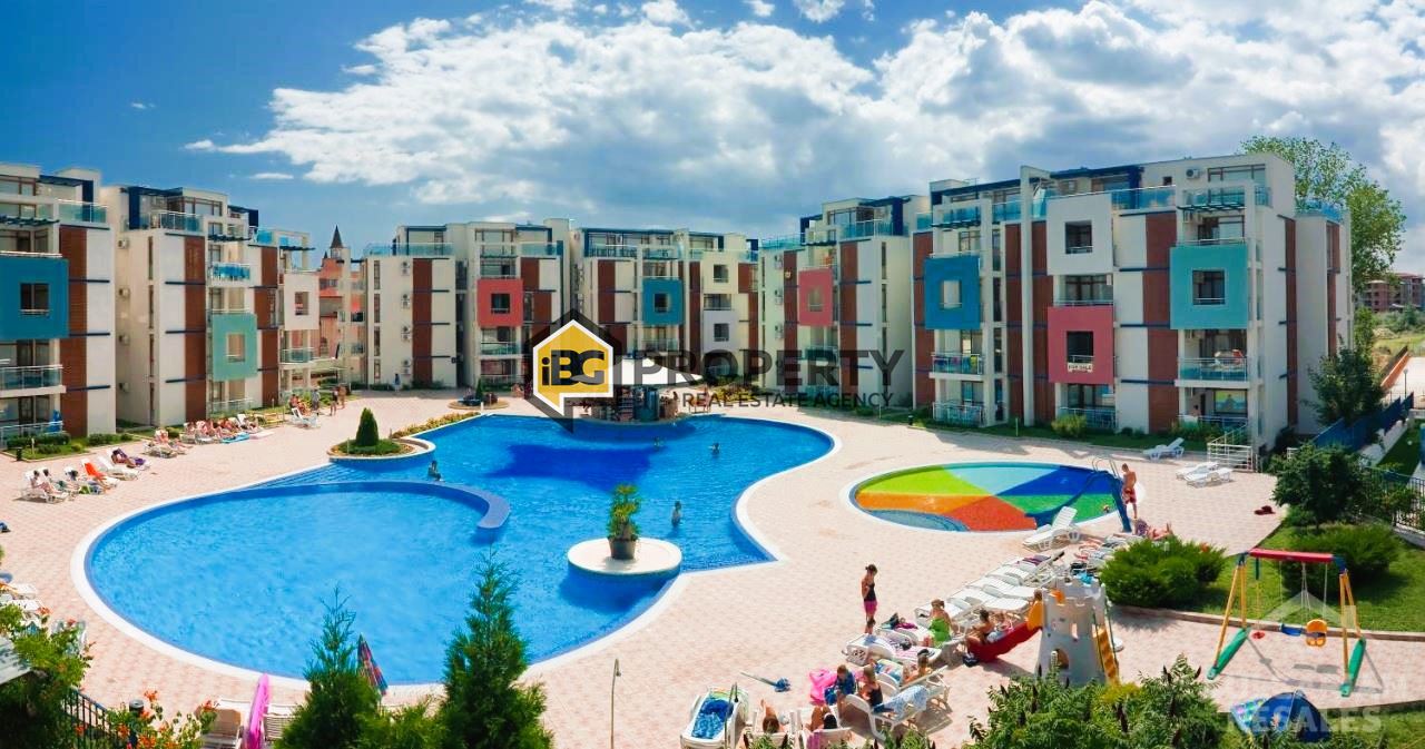 Appartement à Slantchev Briag, Bulgarie, 52 m² - image 1