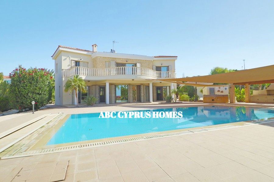 Villa à Paphos, Chypre, 262 m² - image 1