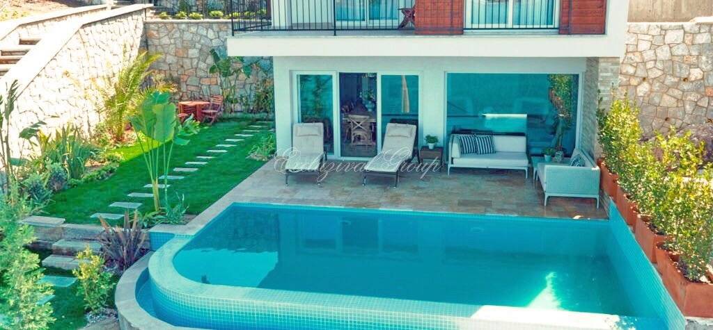 Villa à Bodrum, Turquie, 220 m² - image 1