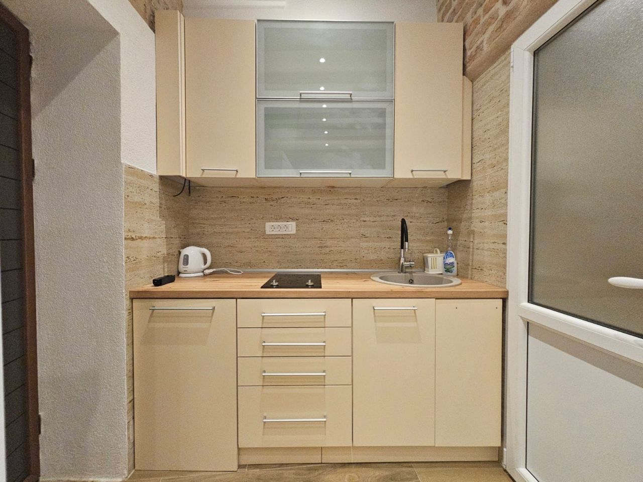 Studio à Kotor, Monténégro, 16 m² - image 6