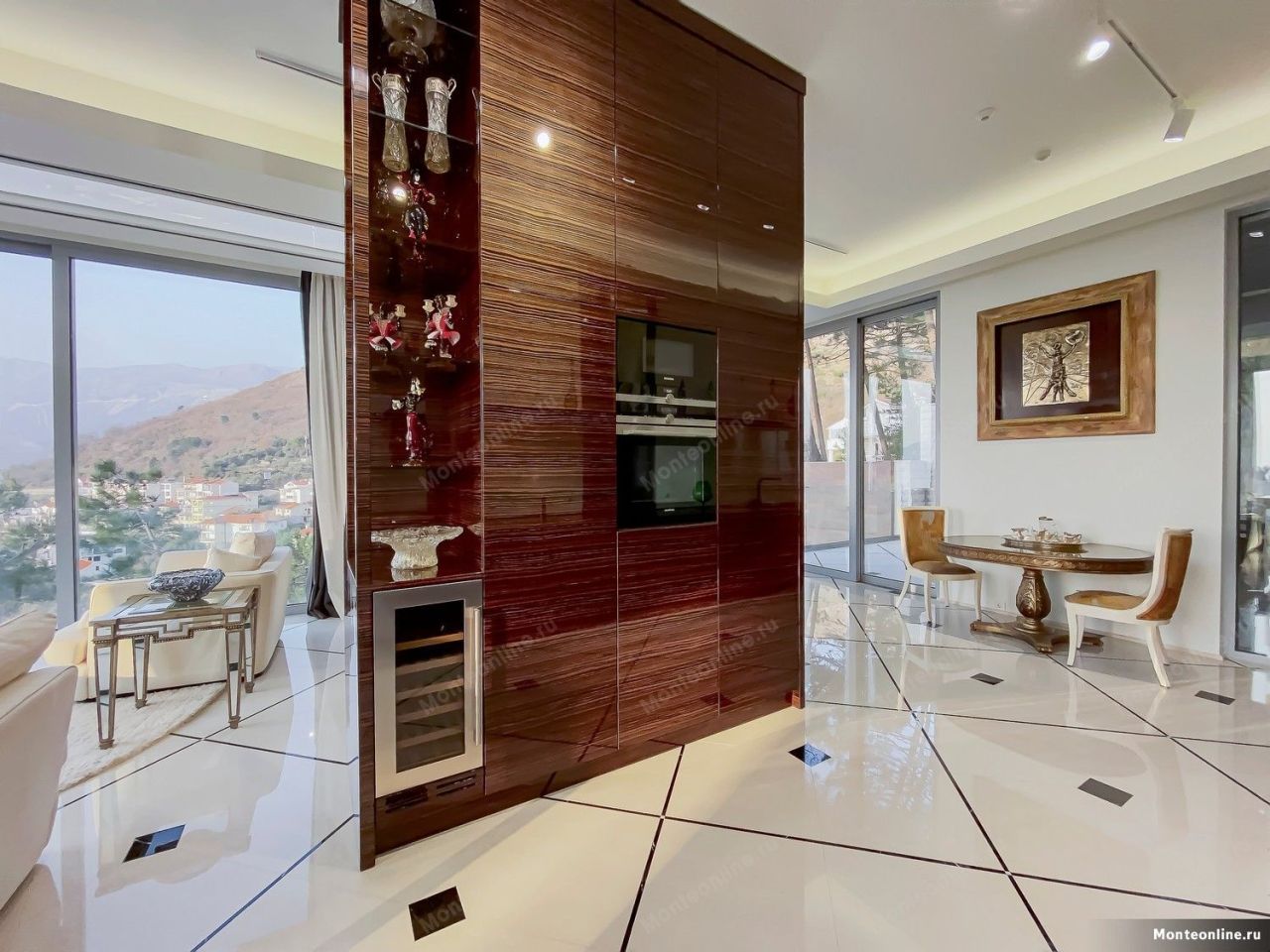 Villa en Sveti Stefan, Montenegro, 600 m² - imagen 2