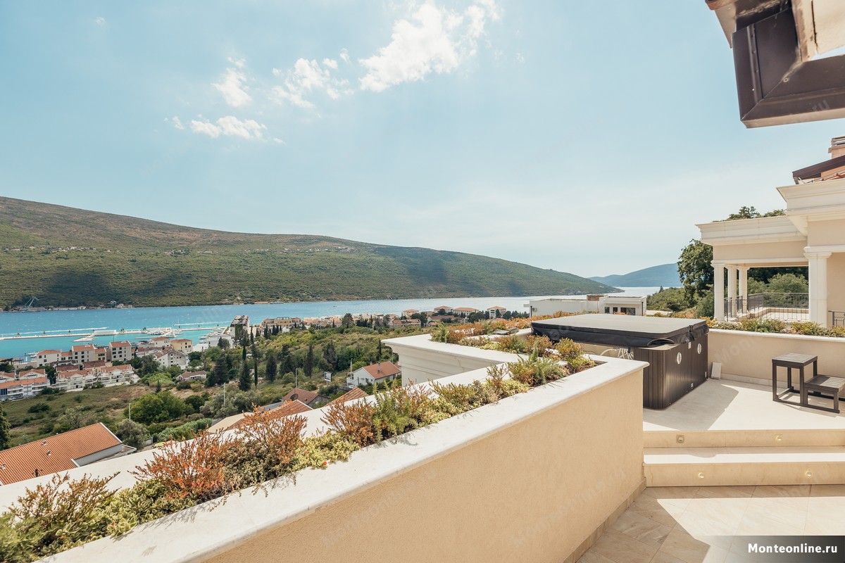 Appartamenti a Herceg-Novi, Montenegro, 141 m² - foto 8