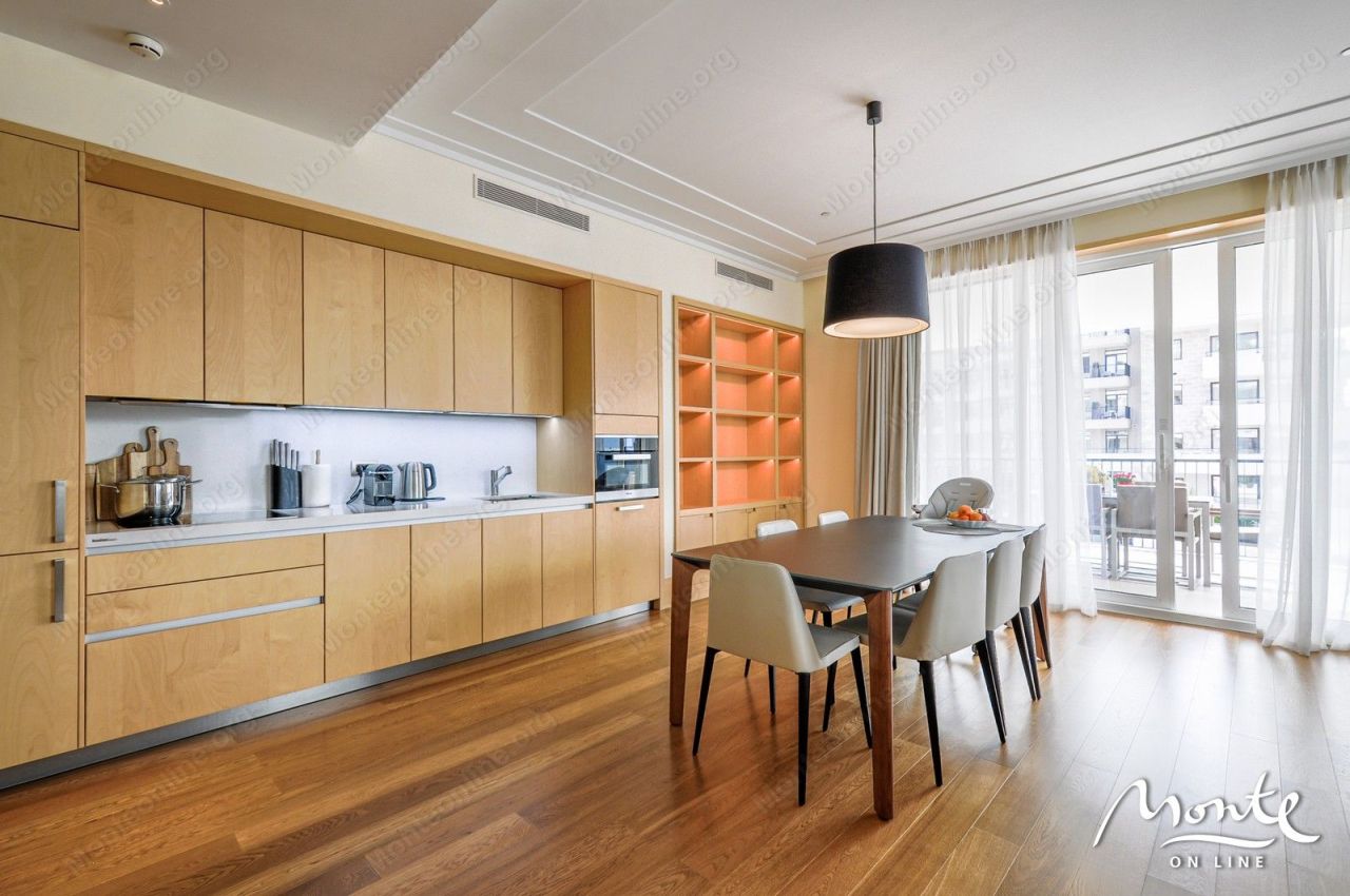 Appartement à Tivat, Monténégro, 215 m² - image 11