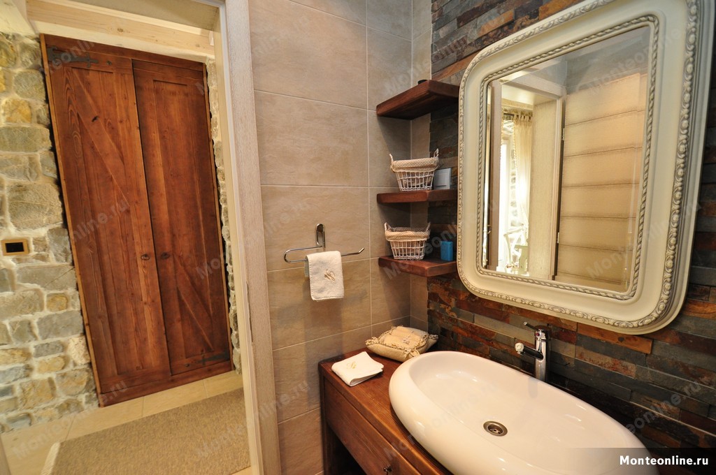 Villa a Tivat, Montenegro, 105 m² - foto 13