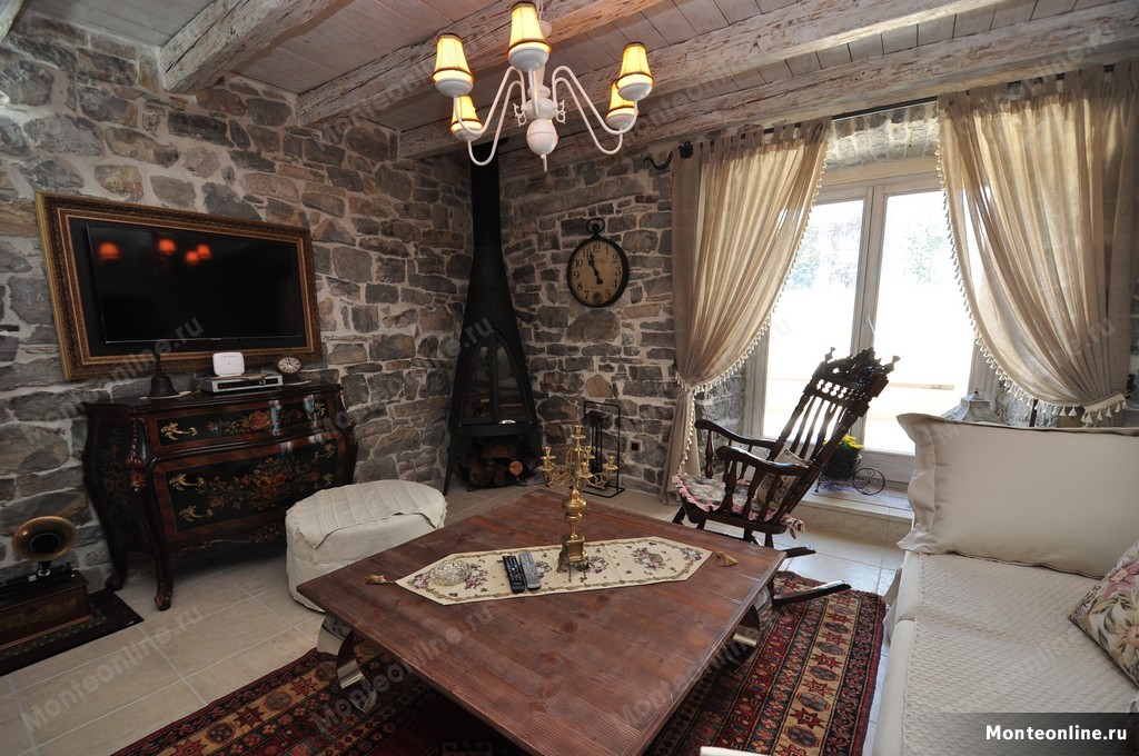 Villa a Tivat, Montenegro, 105 m² - foto 17