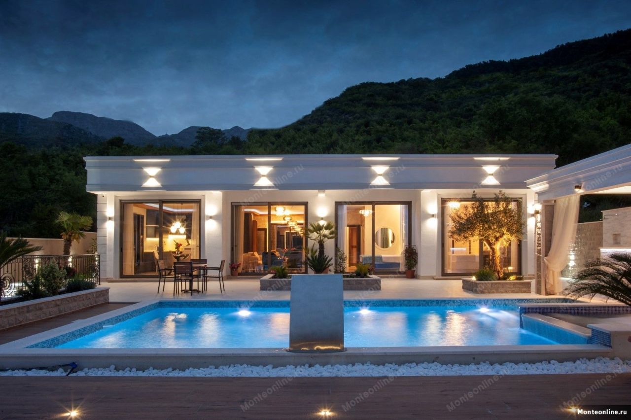 Villa in Lastva, Montenegro, 190 m² - Foto 17