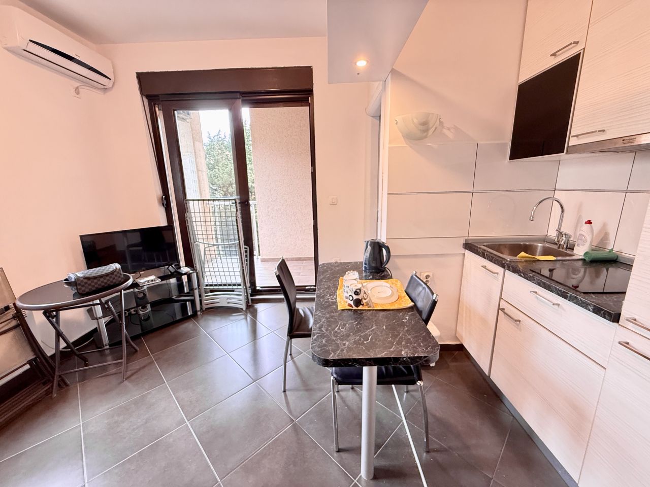 Appartement à Becici, Monténégro, 31 m² - image 2