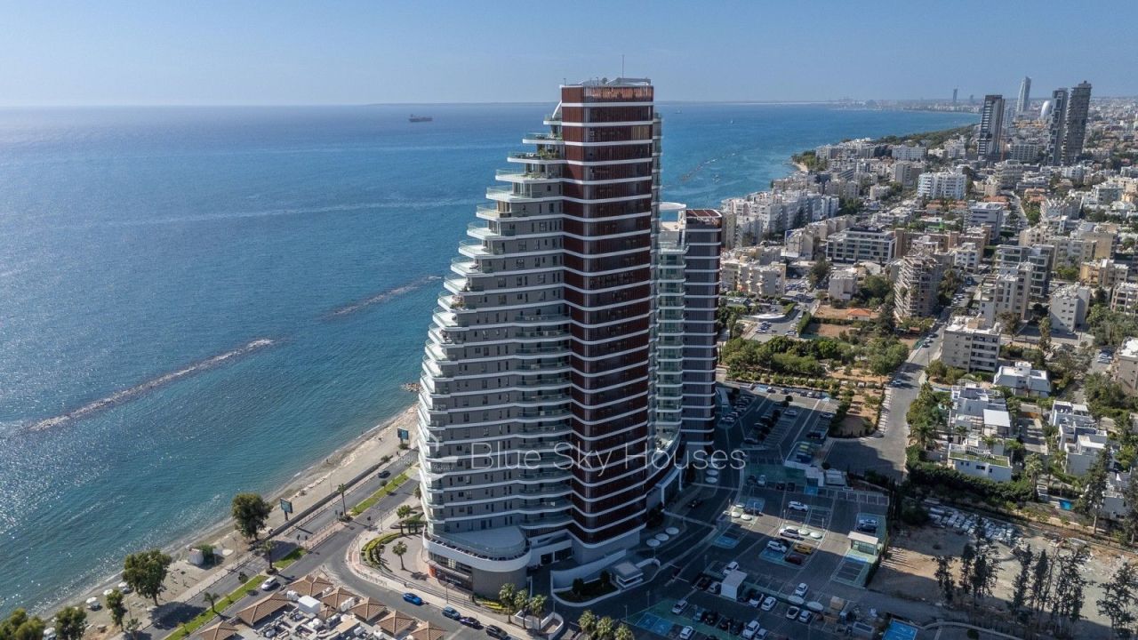 Penthouse in Limassol, Cyprus, 312 m² - picture 12