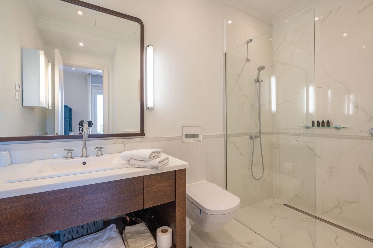 Flat in Tivat, Montenegro, 64 m² - picture 12