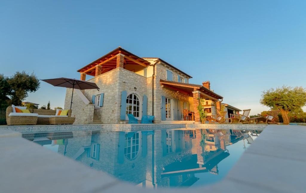 Villa Sveti Lovreč, Croatie, 210 m² - image 2