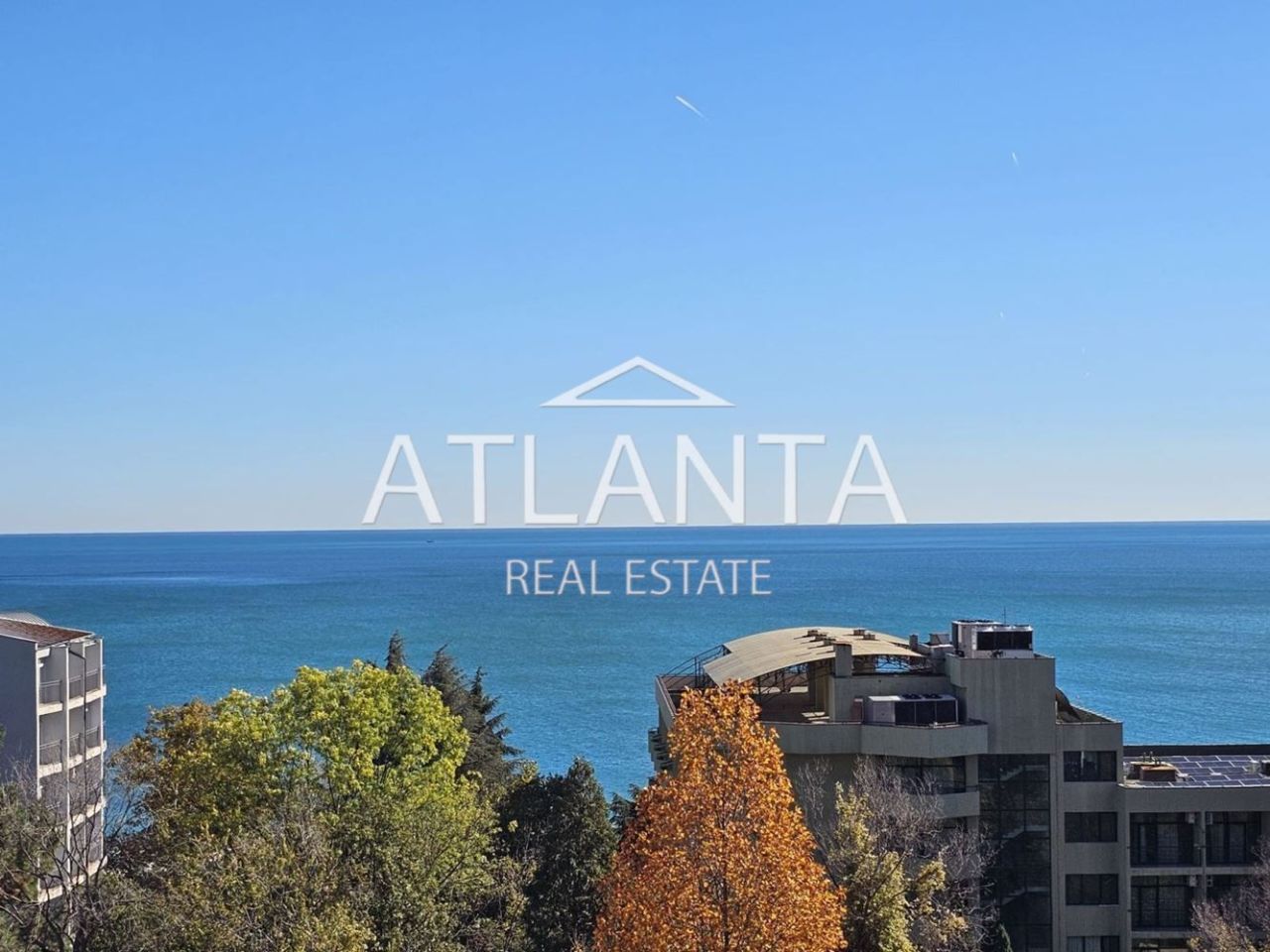 Flat at Golden Sands, Bulgaria, 104 m² - picture 1