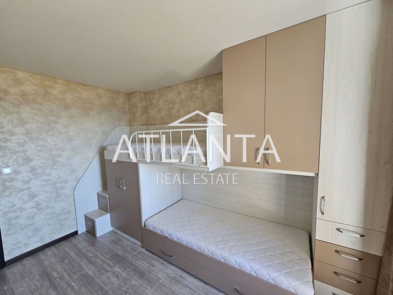 Flat at Golden Sands, Bulgaria, 104 m² - picture 7