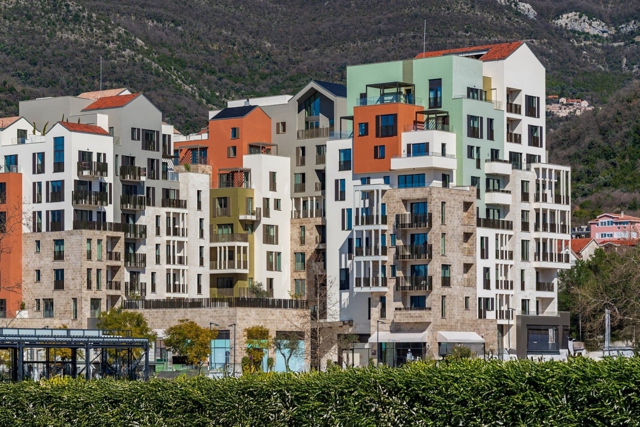 Appartamento a Tivat, Montenegro, 60 m² - foto 2