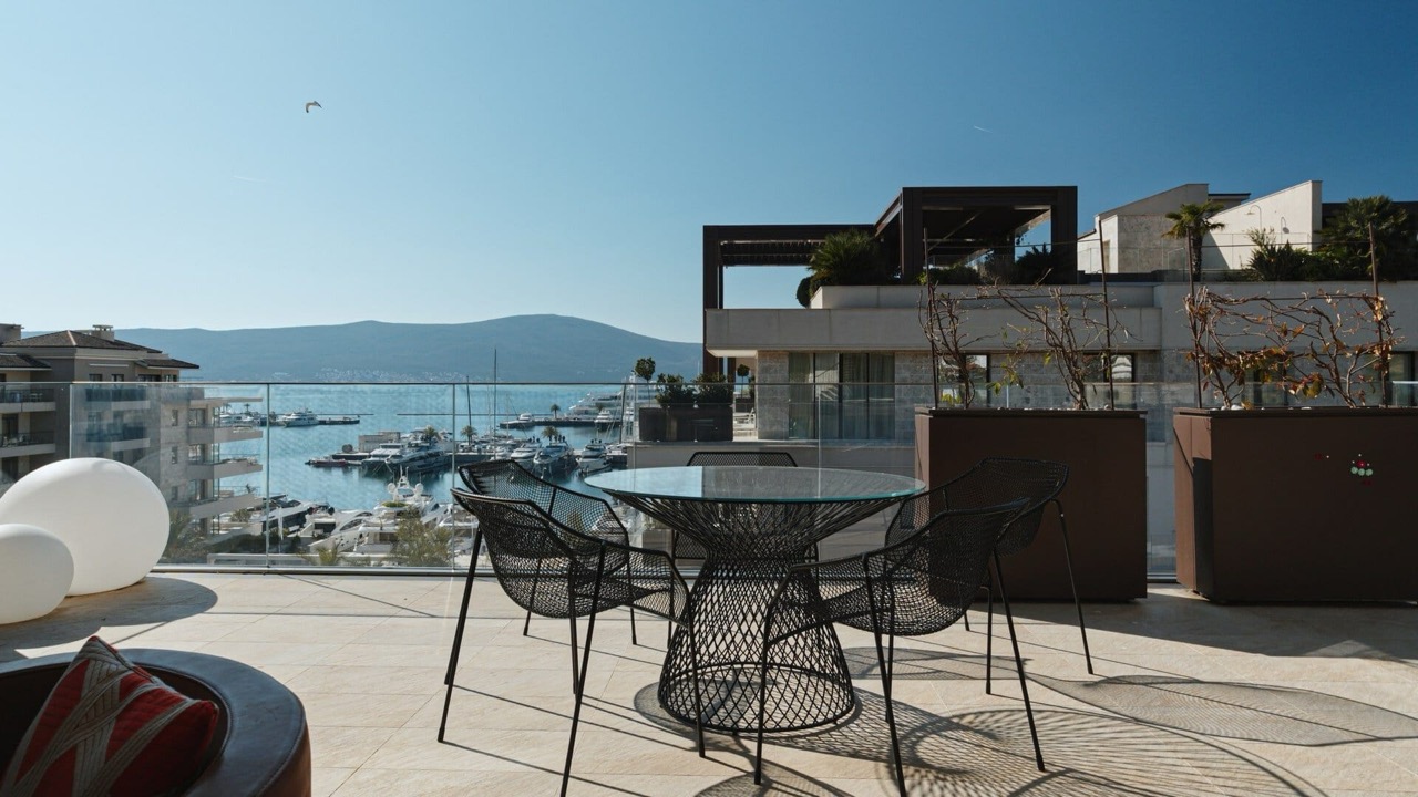 Penthouse in Tivat, Montenegro, 437 m² - picture 16