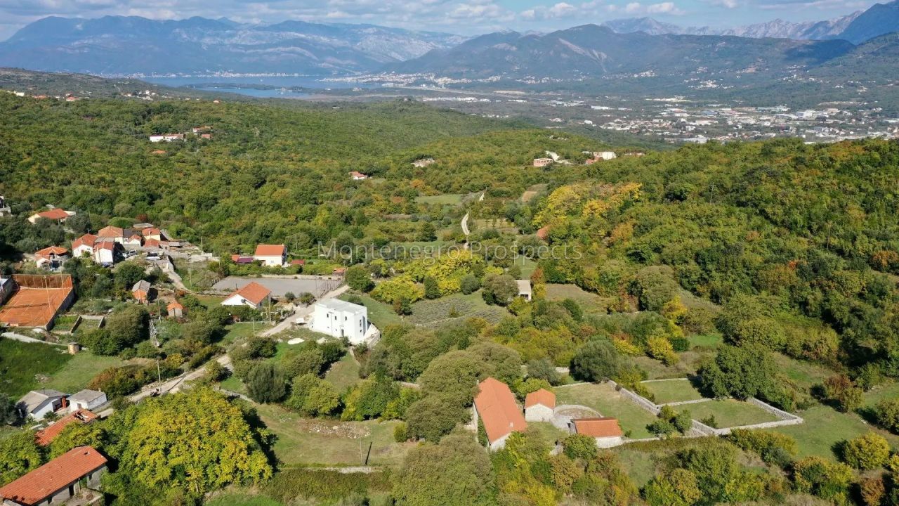 Manor in Kotor, Montenegro, 177 m² - picture 2