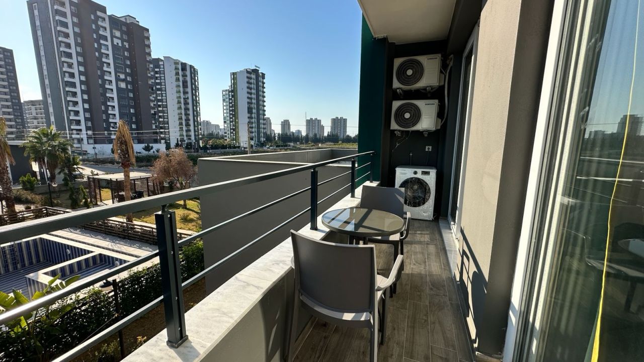 Piso en Mersin, Turquia, 58 m² - imagen 12