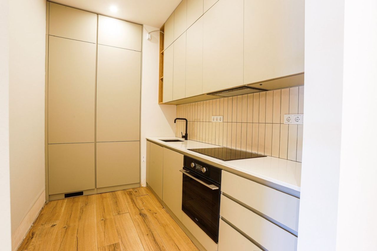 Flat in Tbilisi, Georgia, 66 m² - picture 2