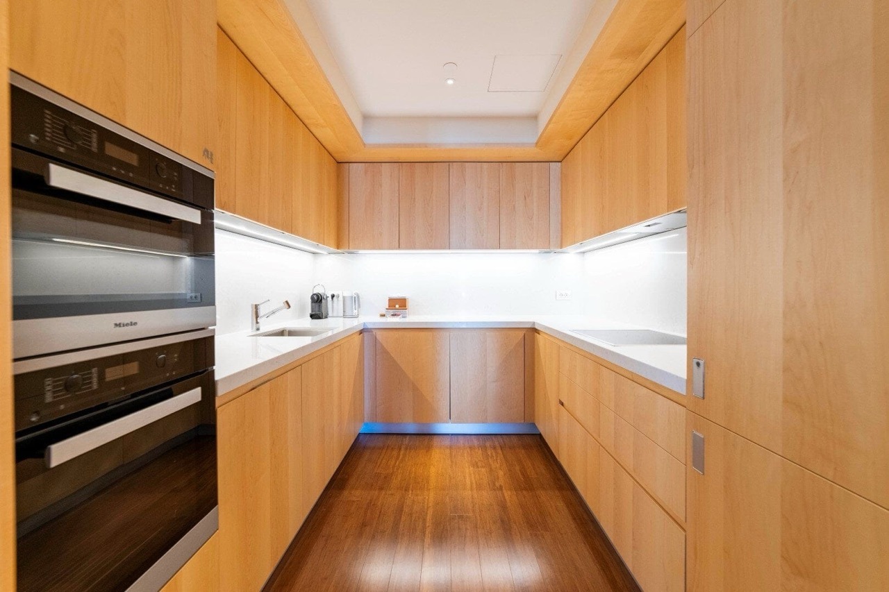 Piso en Tivat, Montenegro, 228 m² - imagen 6