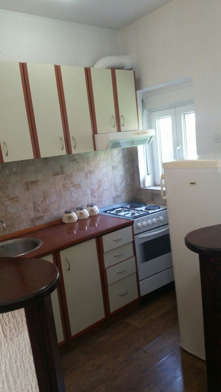 Casa a Kotor, Montenegro, 200 m² - foto 4