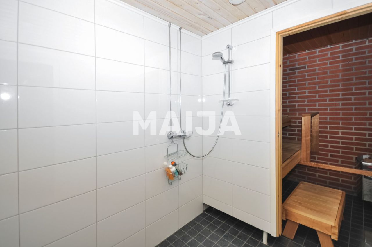 Maison Pello, Finlande, 145 m² - image 13