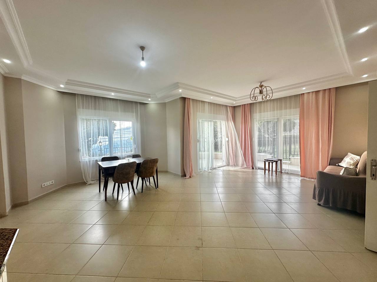 Apartment in Alanya, Turkey, 130 m² - picture 1