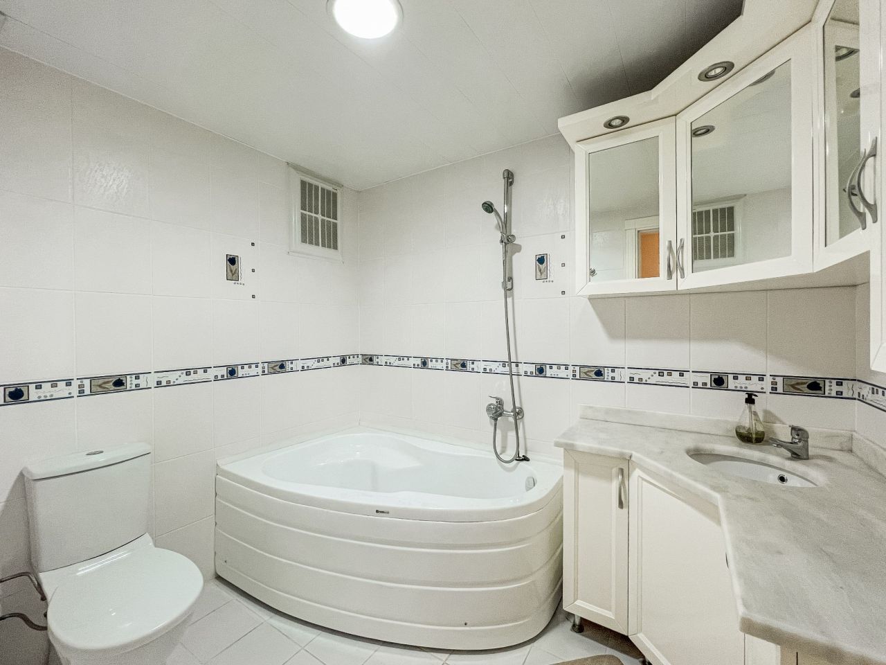 Apartamento en Alanya, Turquia, 110 m² - imagen 11