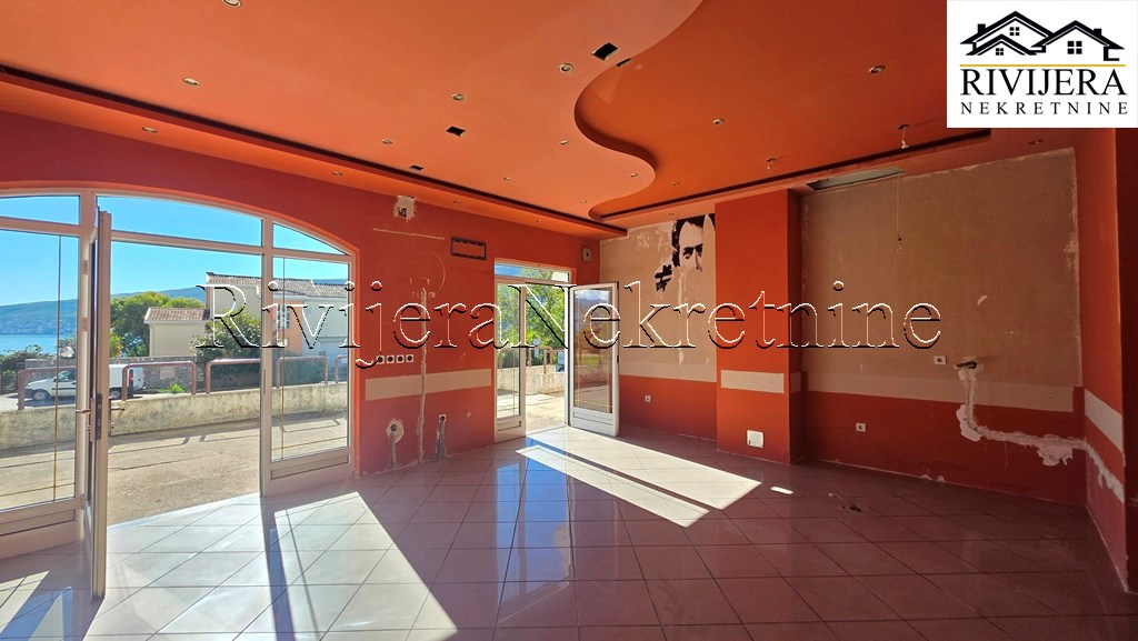 Cafe, restaurant in Herceg-Novi, Montenegro, 58 m² - picture 4