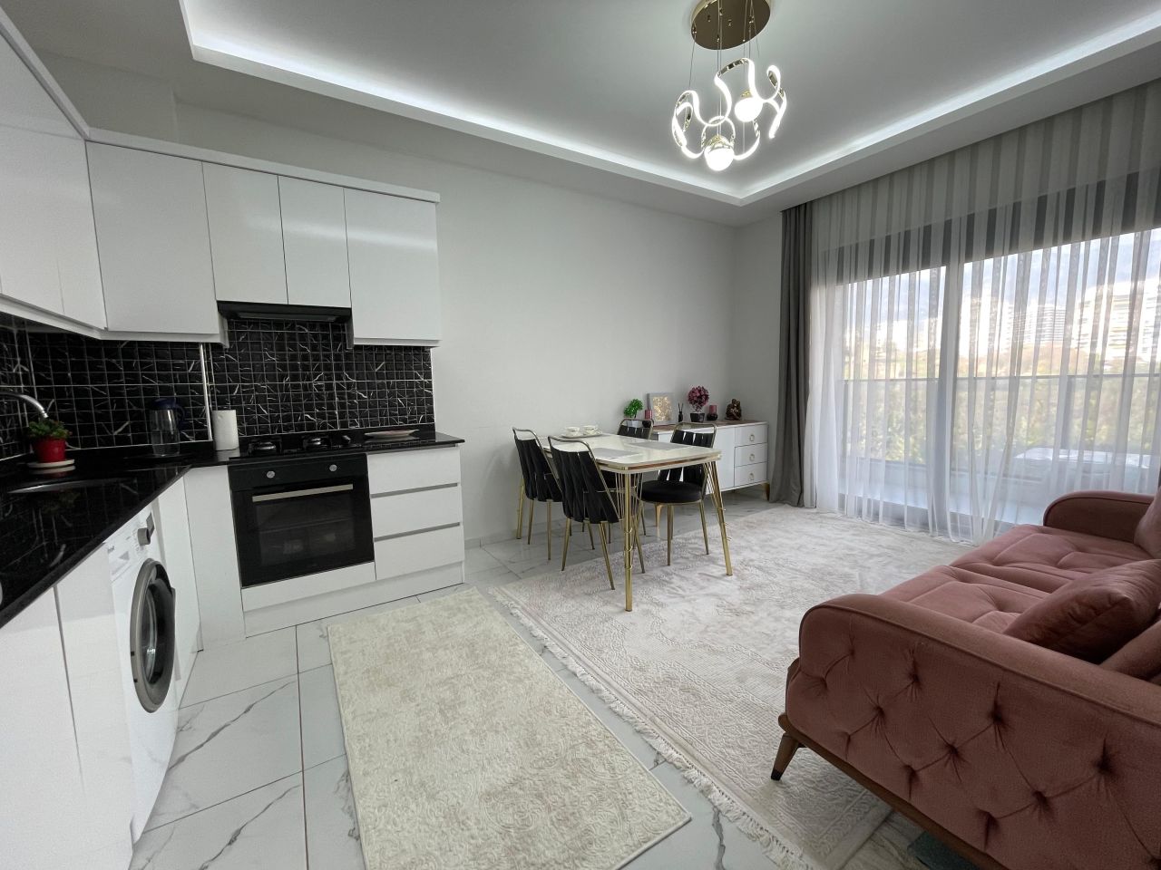 Flat in Alanya, Turkey, 55 m² - picture 1