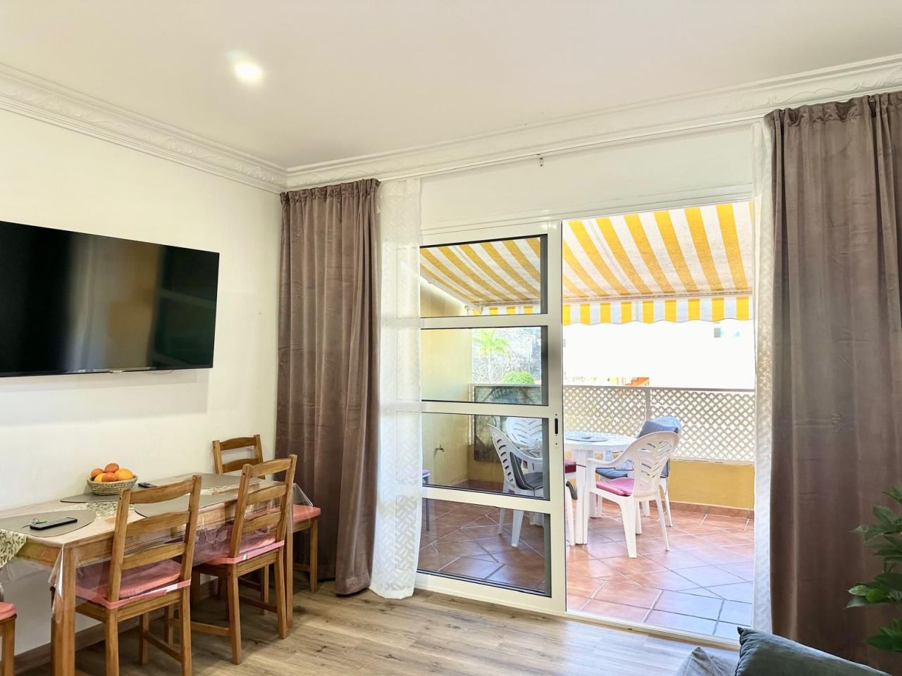 Apartment on Tenerife, Spain, 63 m² - picture 7