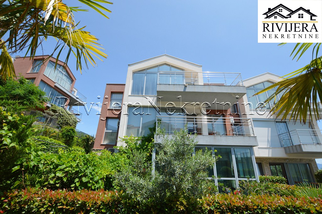 Flat in Herceg-Novi, Montenegro, 77 m² - picture 10