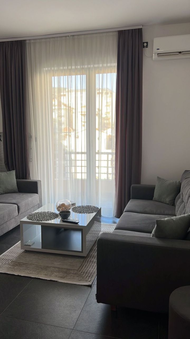 Apartment in Budva, Montenegro, 43 m² - Foto 1