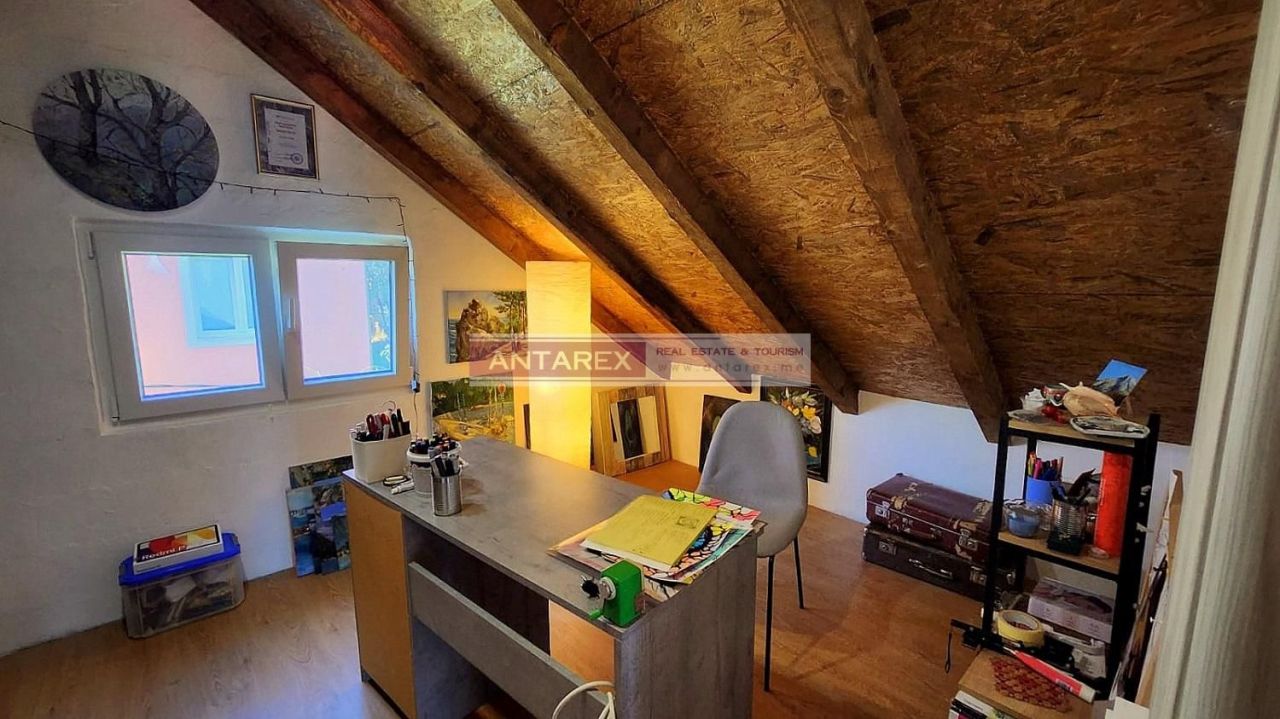 Villa in Herceg-Novi, Montenegro, 148 m² - picture 8