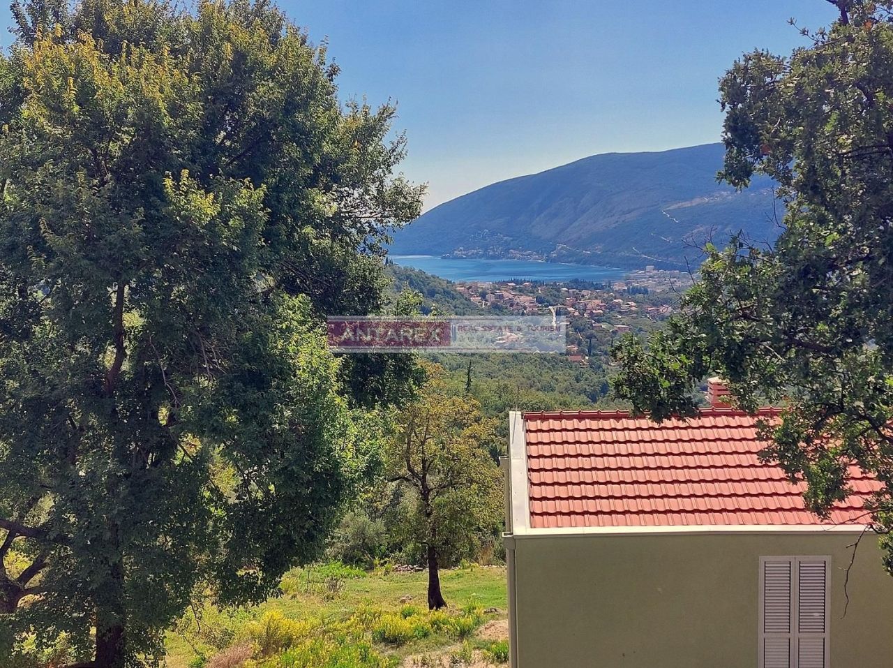 Villa in Herceg-Novi, Montenegro, 148 m² - picture 15