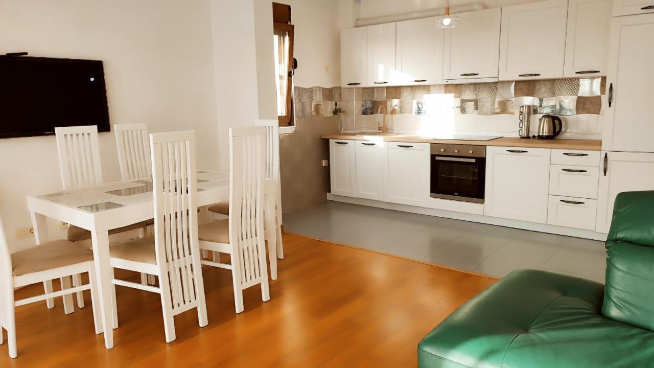 Piso en Dobra Voda, Montenegro, 104 m² - imagen 11