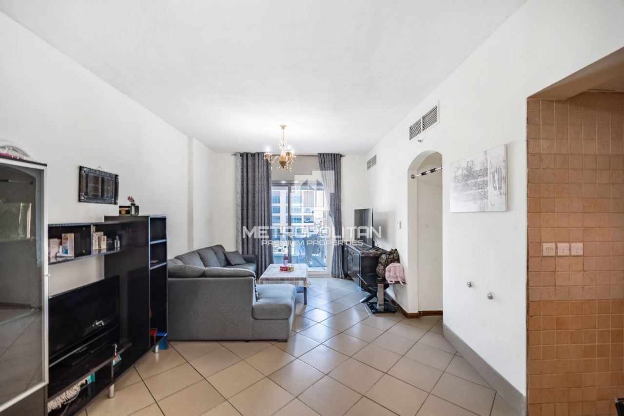 Apartamento en Dubái, EAU, 89 m² - imagen 1