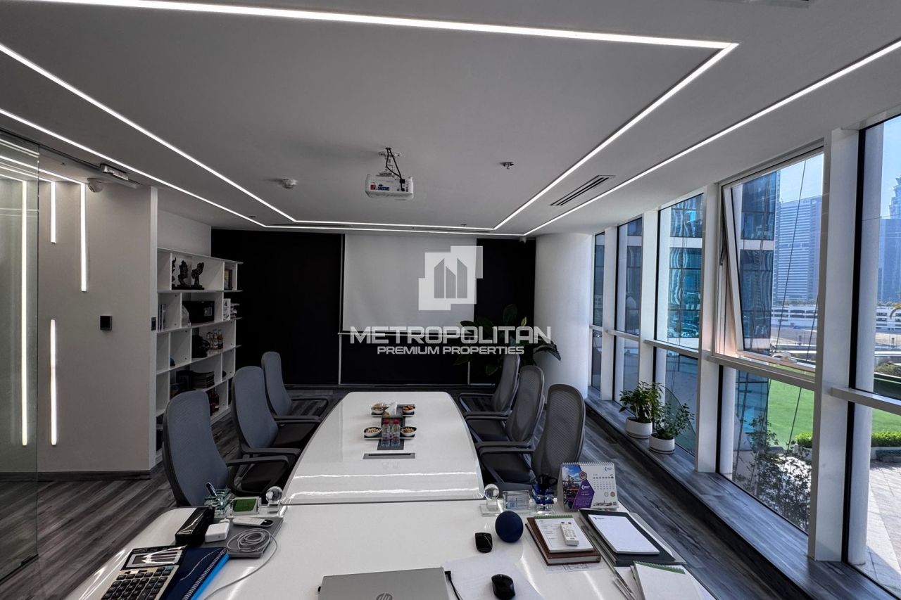 Ufficio a Dubai, EAU, 75 m² - foto 8