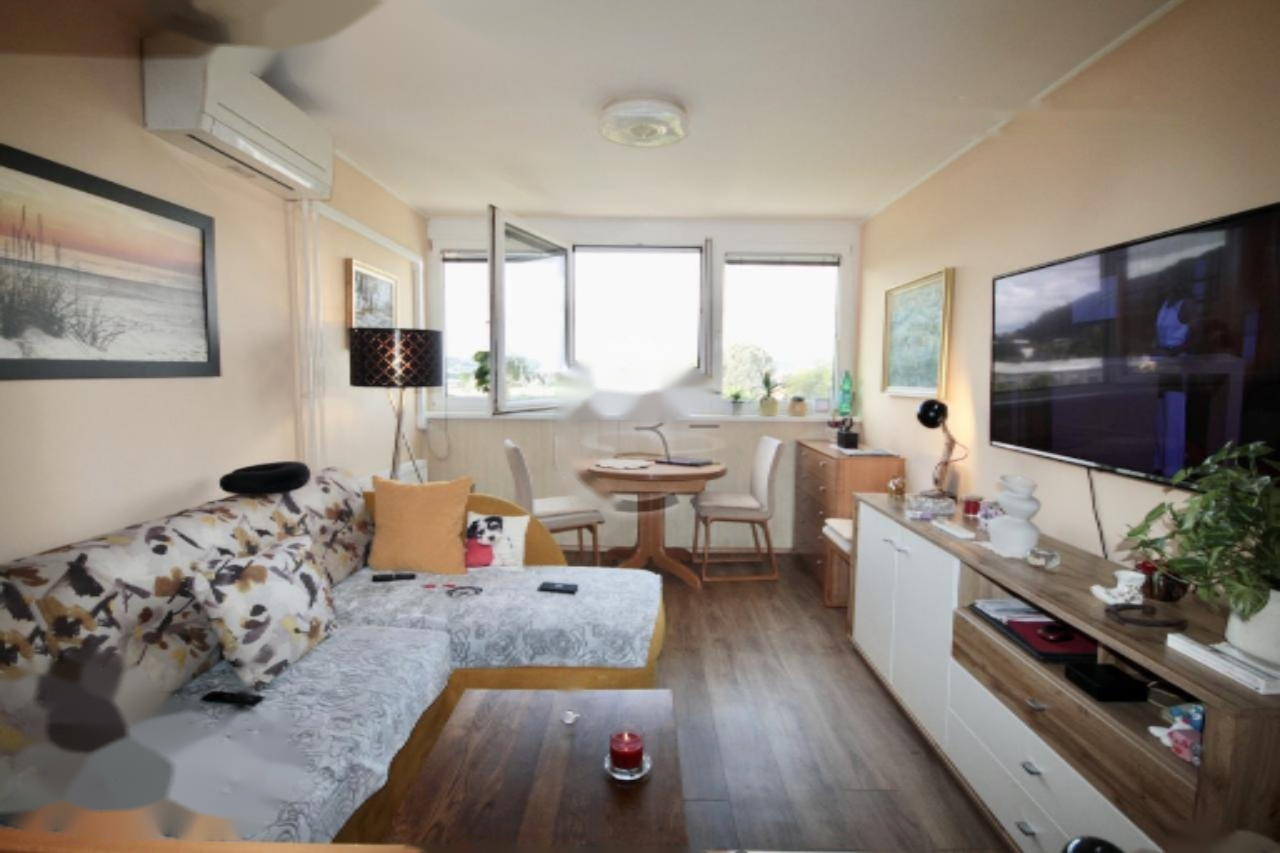 Piso en Liubliana, Eslovenia, 37 m² - imagen 1